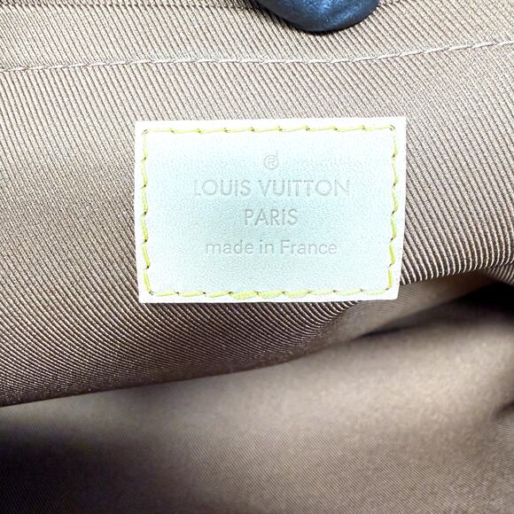 Louis Vuitton France Etui Voyage GM Pouch Monogram Laptop Document case Luxury - Picture 3 of 13
